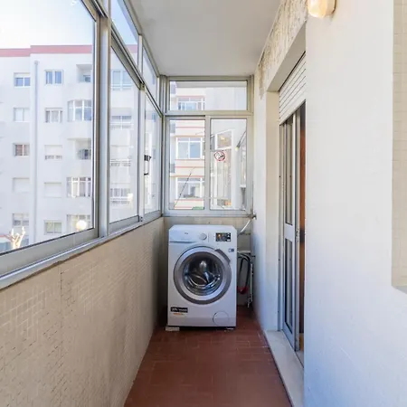 Charmy Engenheiro Antonio Costa Reis Daire *